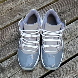 Air Jordan 11 retro low "cool grey".